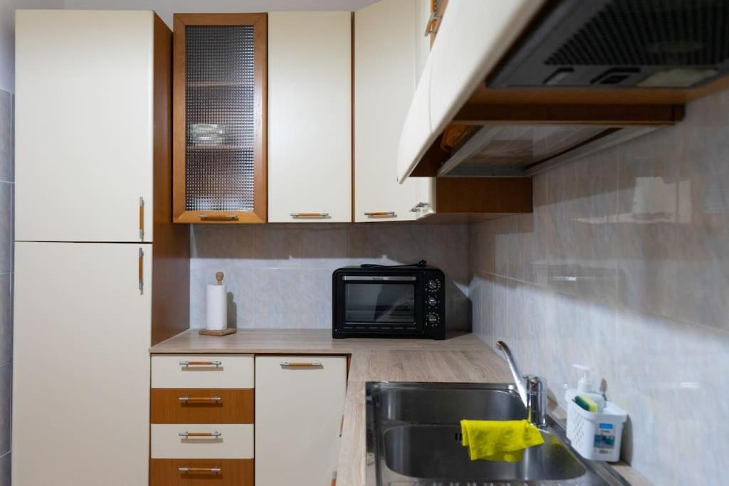 Comodo Appartamento A Crotone Exterior photo
