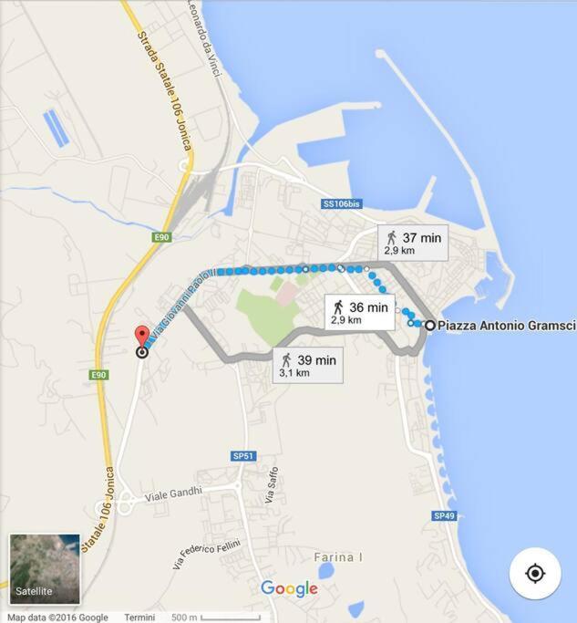 Comodo Appartamento A Crotone Exterior photo